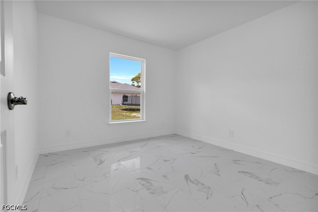 3 Bed SingleFamilyResidence for Sale in Cape Coral, FL — photo 23