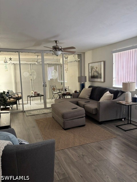 3 Bed Condominium for Sale in Naples Cove, FL, $5,000 — photo 23