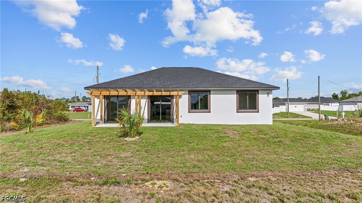 3 Bed SingleFamilyResidence for Sale in Labelle, FL, $2,300 — photo 23