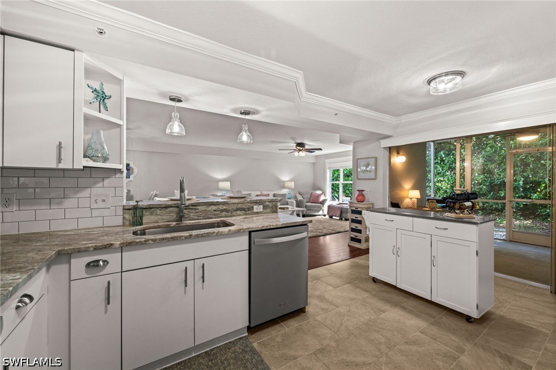 2 Bed Condominium for Sale in Bermuda Park, FL, $259,000 — photo 23
