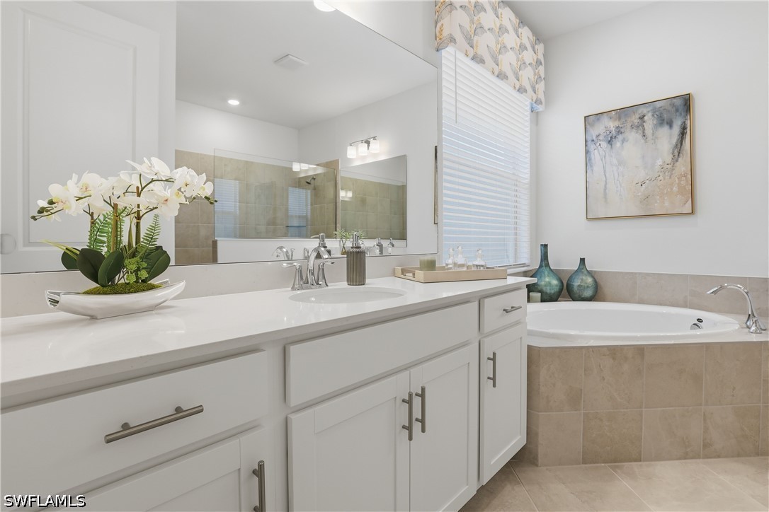 2 Bed Pool Home for Sale in Sandy Key, FL, $589,000 — photo 23