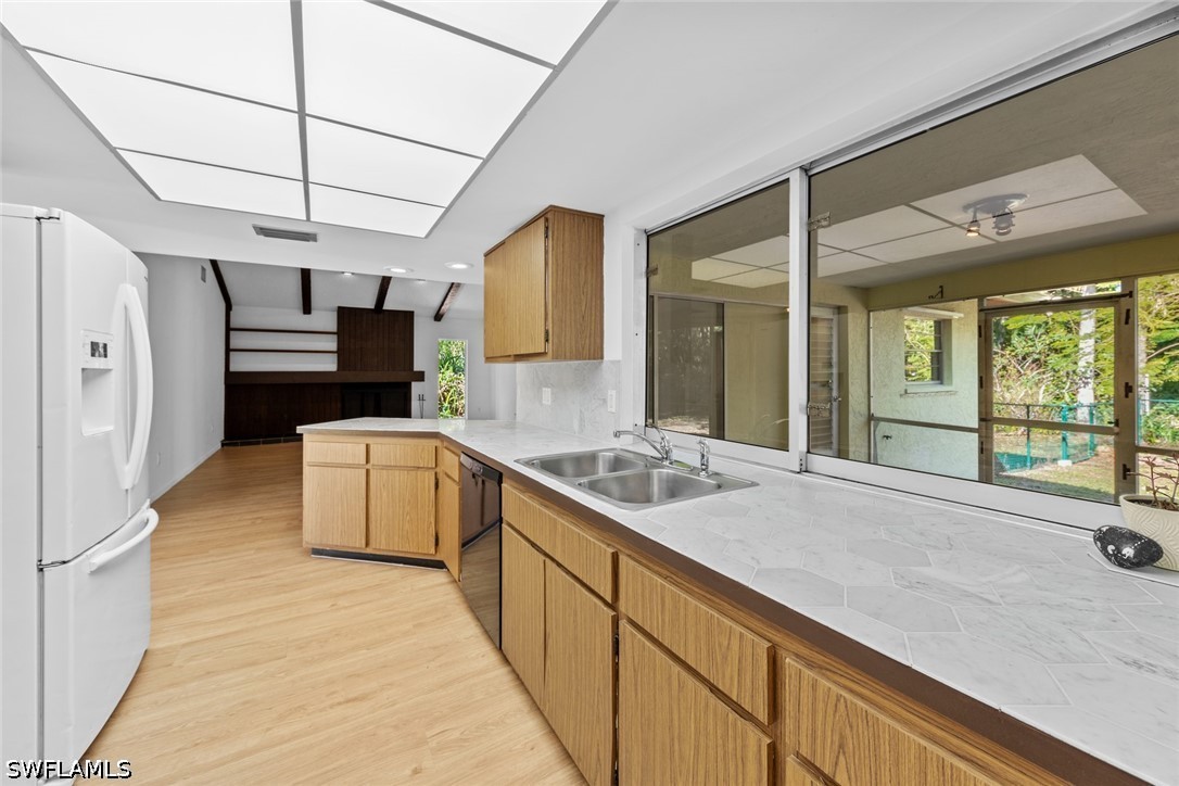 3 Bed SingleFamilyResidence for Sale in North Fort Myers, FL — photo 23