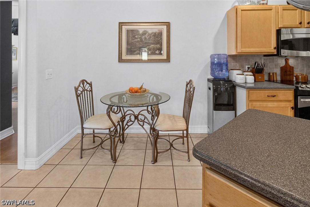 3 Bed SingleFamilyResidence for Sale in Naples, FL, $615,990 — photo 23