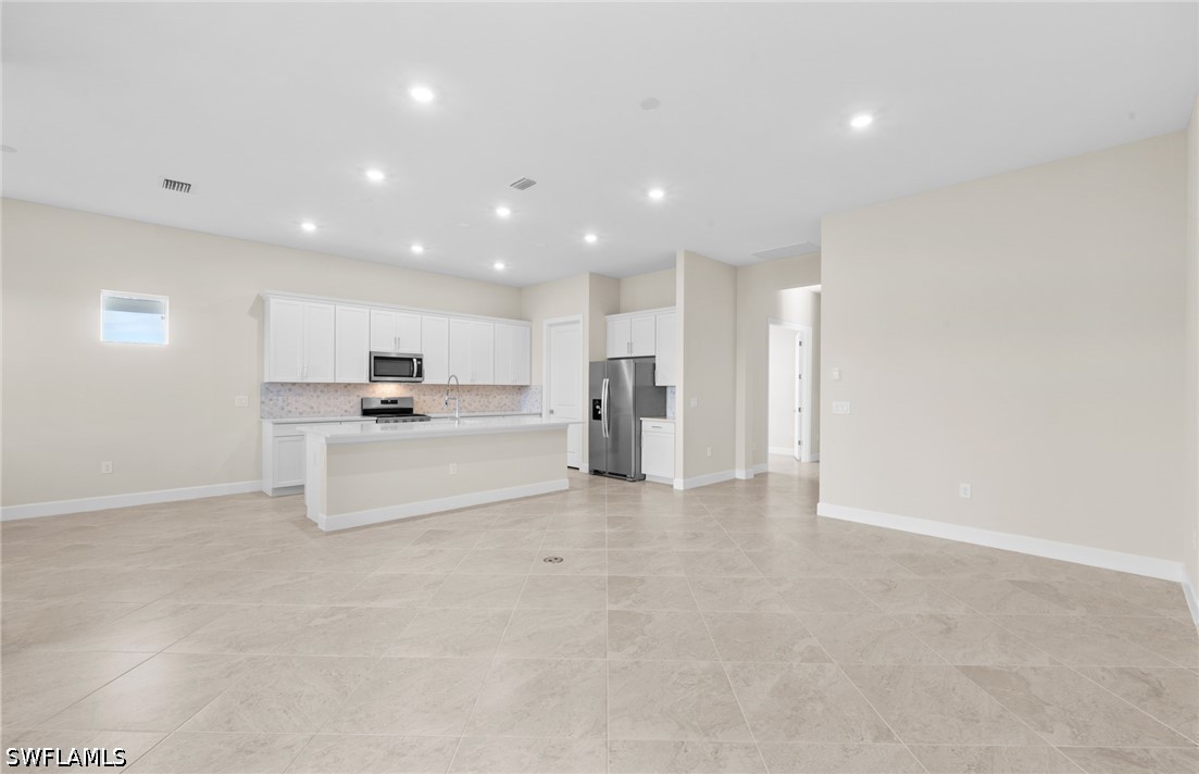 2 Bed SingleFamilyResidence for Sale in North Fort Myers, FL — photo 23
