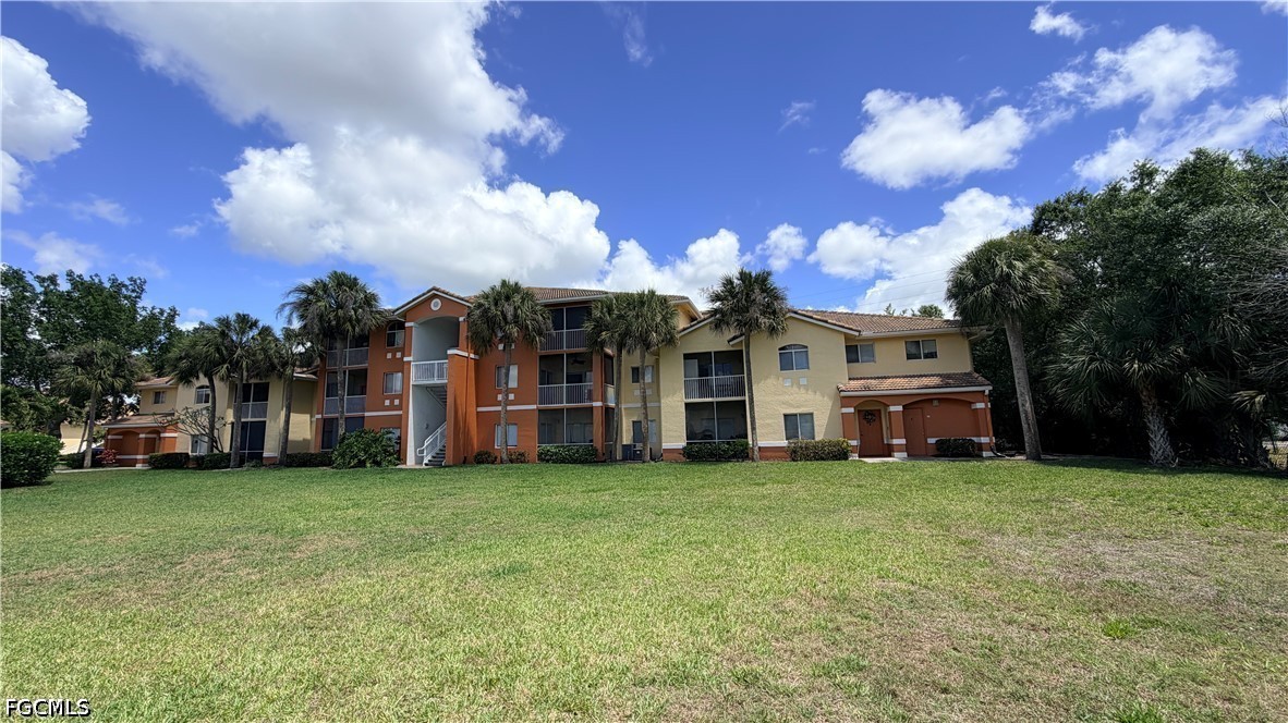 2 Bed Waterfront Home for Sale in Fort Myers, FL, $1,450 — photo 23