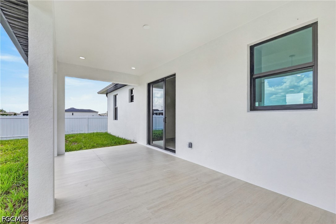3 Bed SingleFamilyResidence for Sale in Cape Coral, FL — photo 23