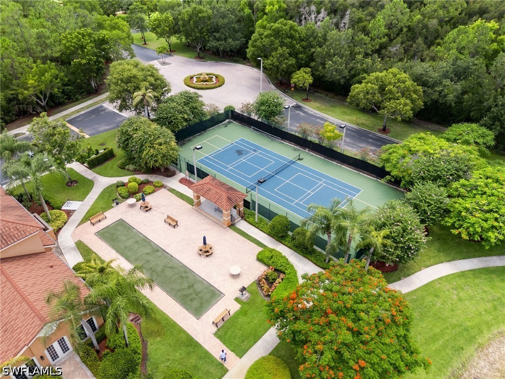 2 Bed Condominium for Sale in Napoli, FL, $214,900 — photo 23
