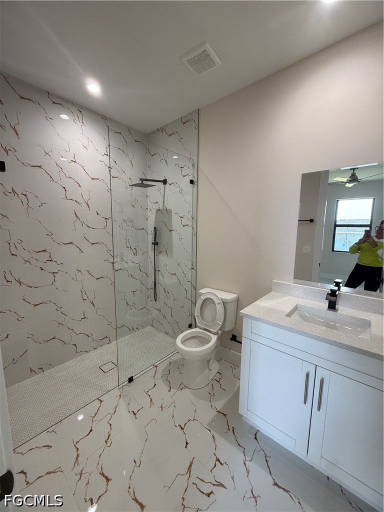8 Bed Duplex for Sale in Fort Myers, FL, $699,000 — photo 23