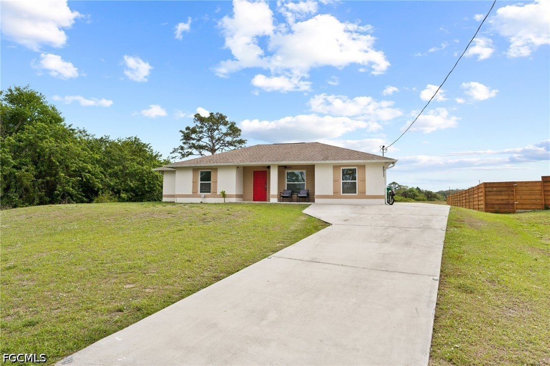 2 Bed SingleFamilyResidence for Sale in Port Labelle, FL — photo 23