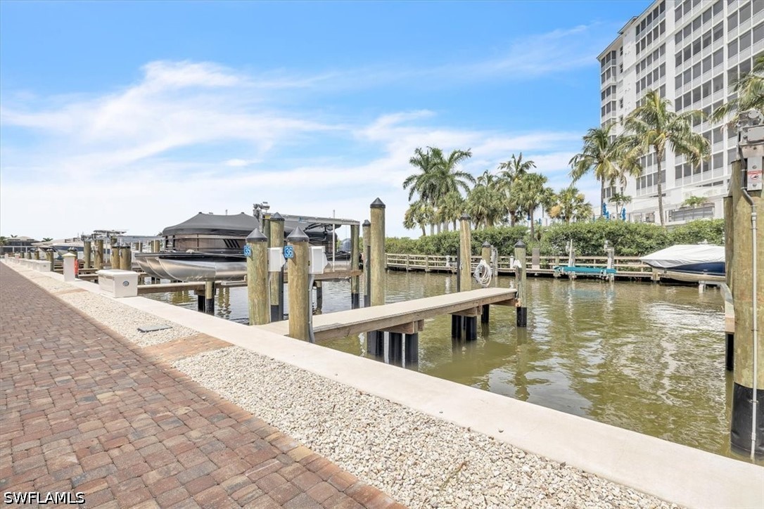 2 Bed Waterfront Home for Sale in Naples, FL, $800,000 — photo 23