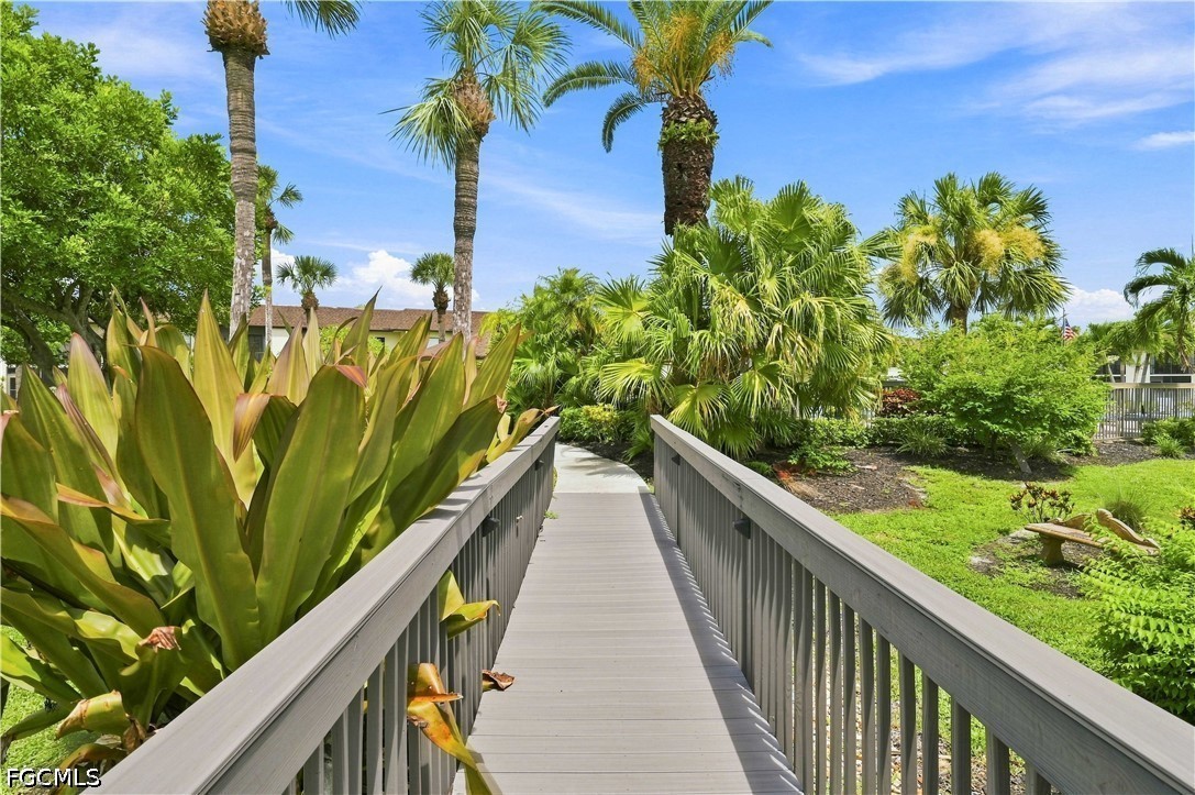 2 Bed Waterfront Home for Sale in Fort Myers, FL, $1,500 — photo 23