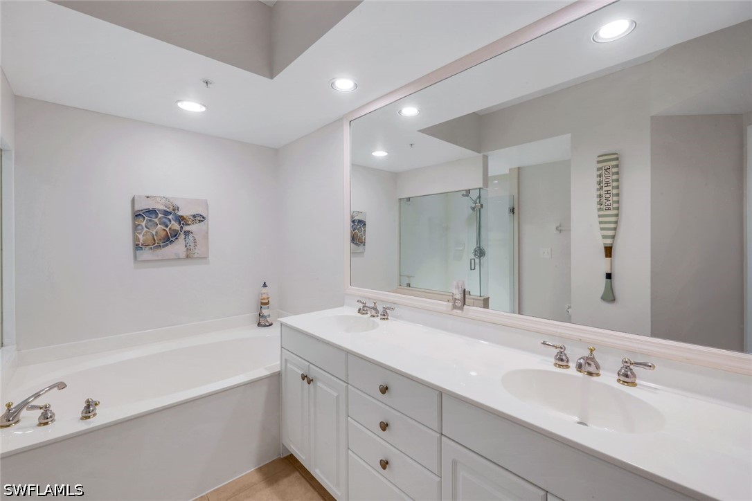 3 Bed Condominium for Sale in Antigua, FL, $995,000 — photo 23