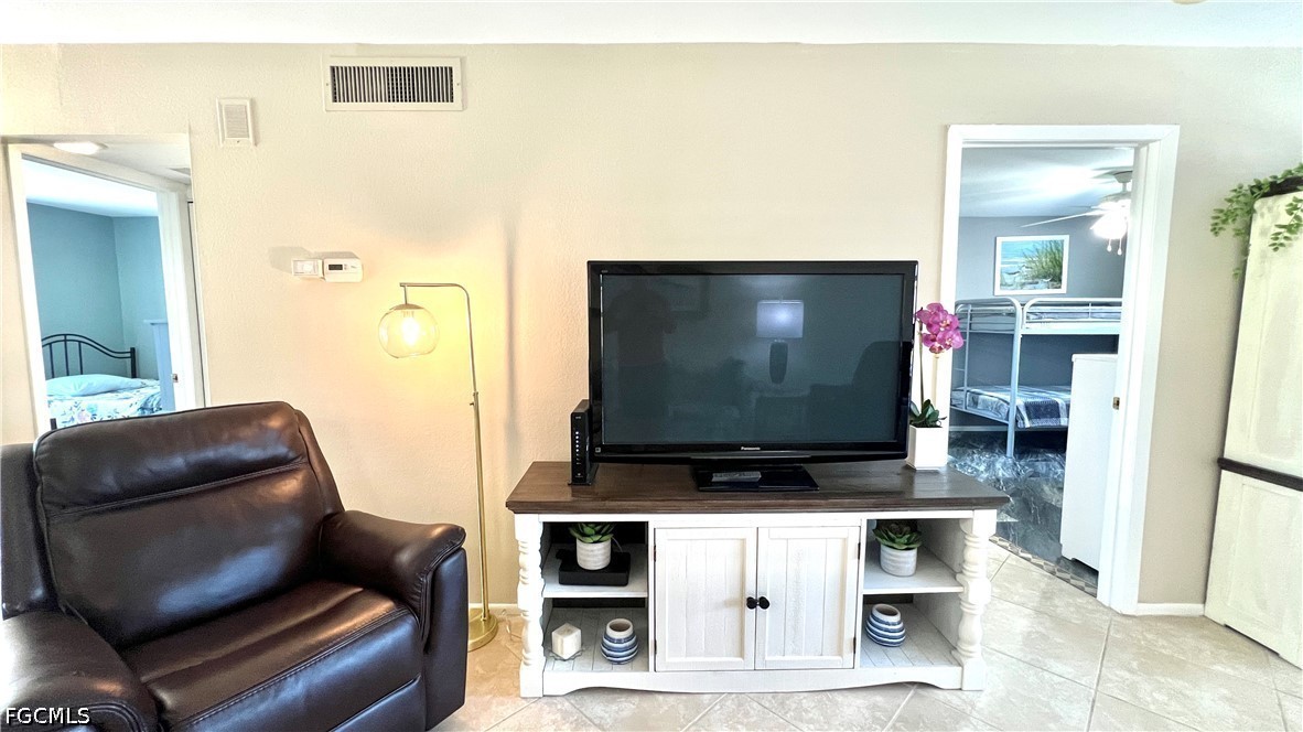 2 Bed Condominium for Sale in Fort Myers, FL, $1,250 — photo 23