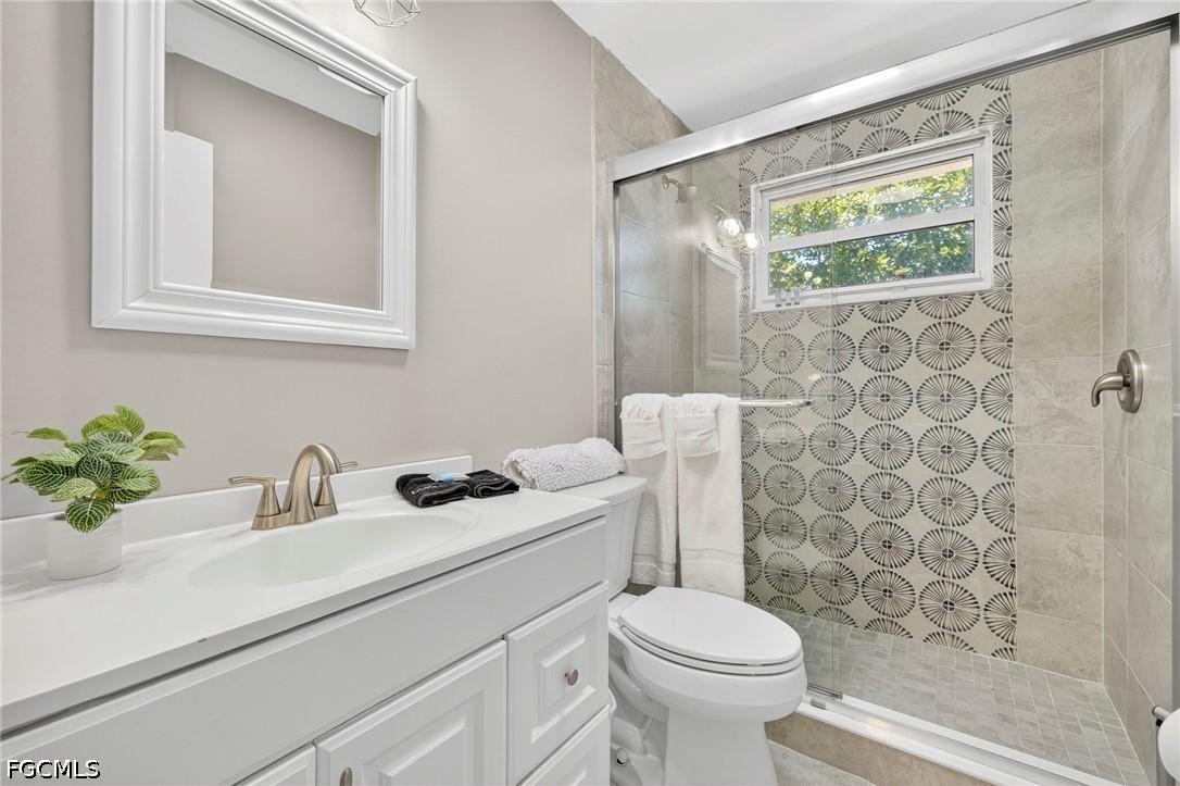 6 Bed Quadruplex for Sale in Seagrape, photo 23