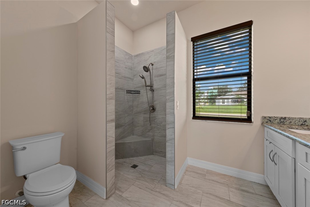 4 Bed SingleFamilyResidence for Sale in Lehigh Acres, photo 23
