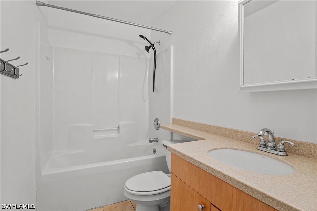 4 Bed SingleFamilyResidence for Sale in Cape Coral, FL — photo 23