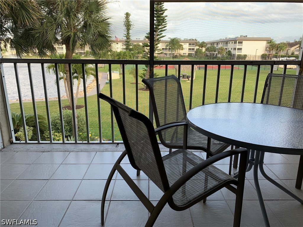 2 Bed Waterfront Home for Sale in Naples, photo 23