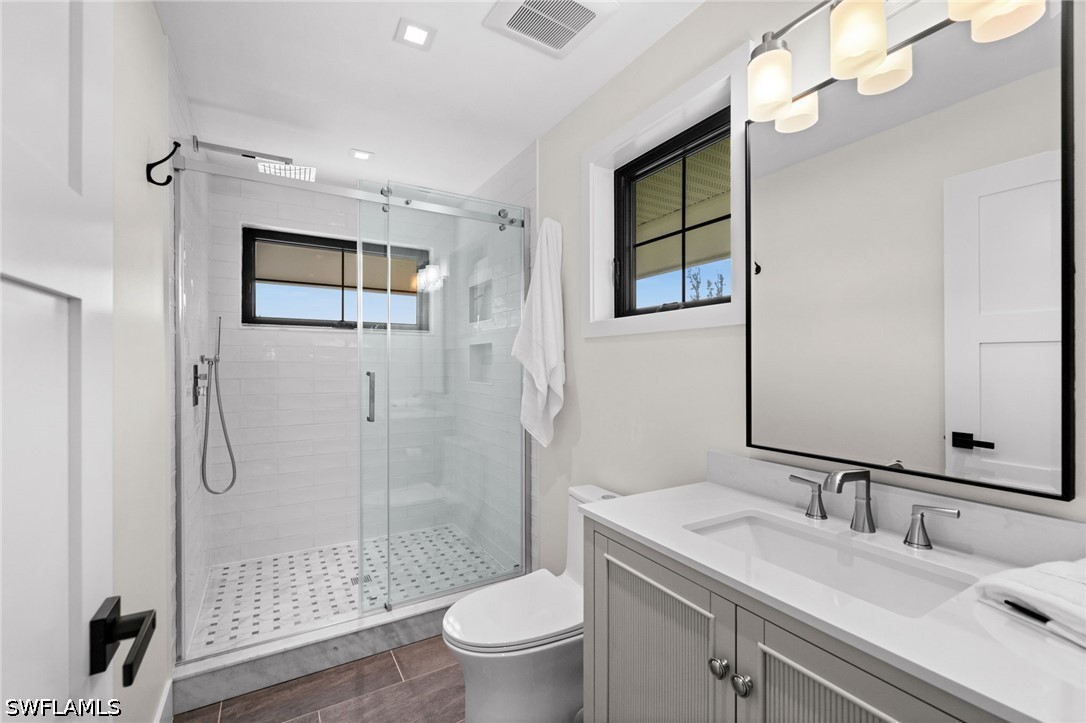 4 Bed SingleFamilyResidence for Sale in Sanibel, photo 23