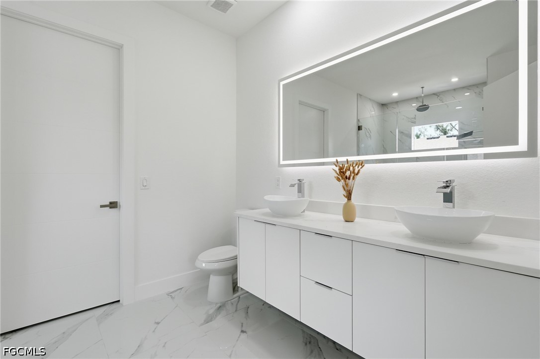 4 Bed SingleFamilyResidence for Sale in Port Labelle, photo 23