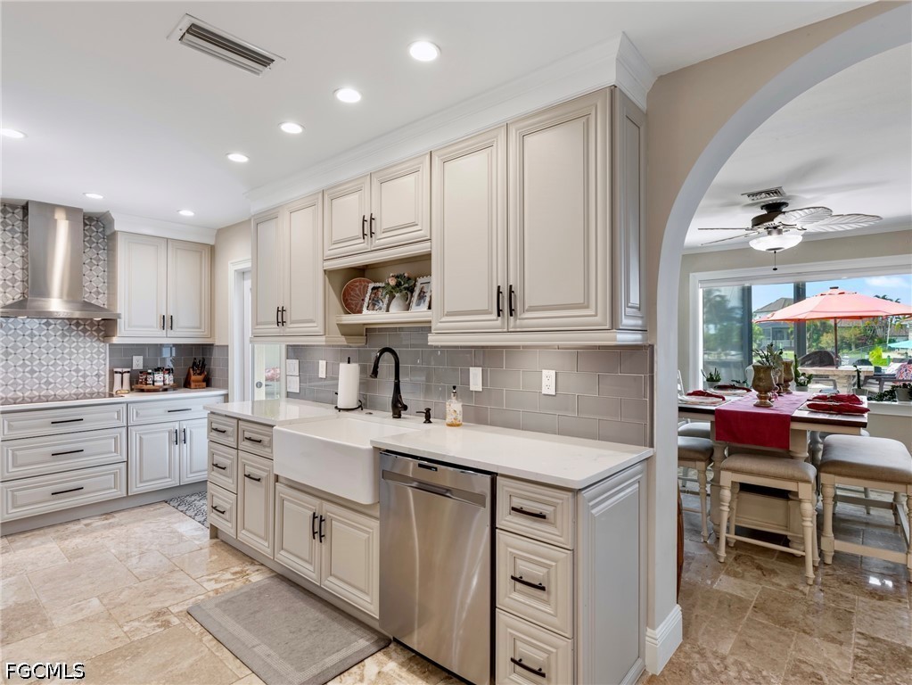 3 Bed Pool Home for Sale in Palm Acres, photo 23