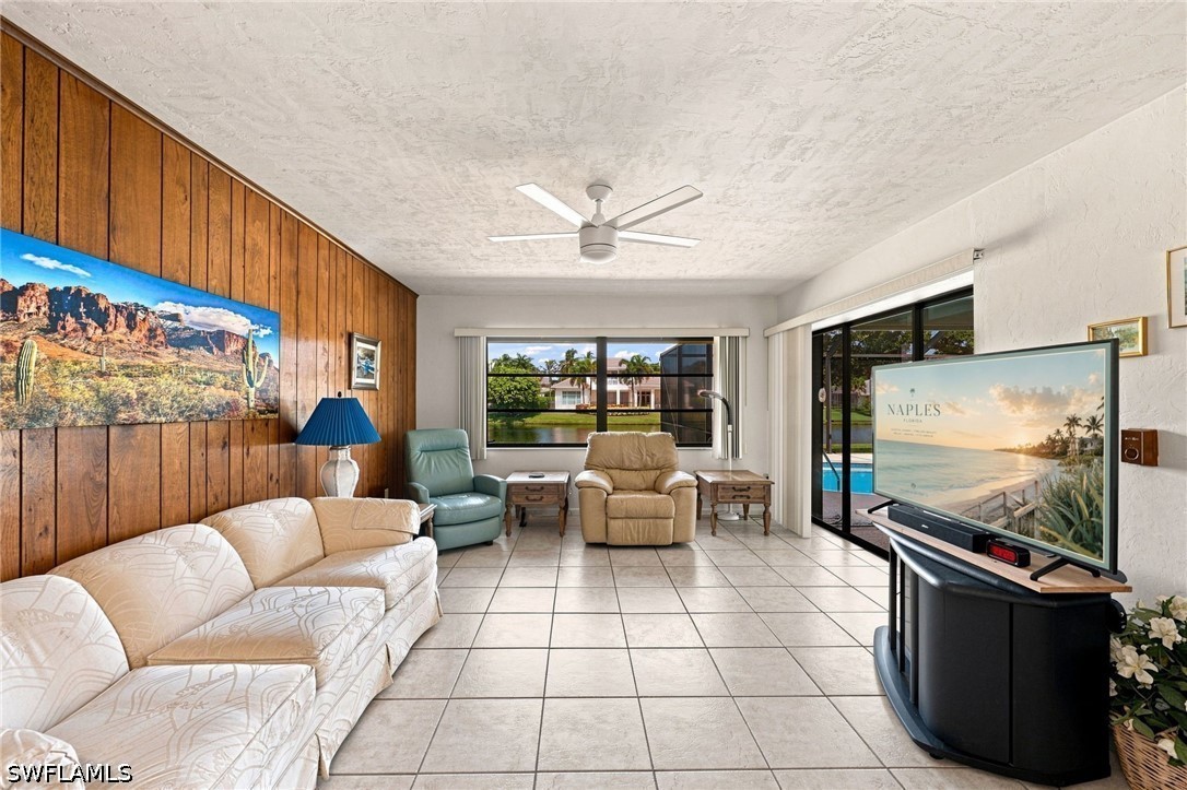 3 Bed Pool Home for Sale in Park Shore, photo 23