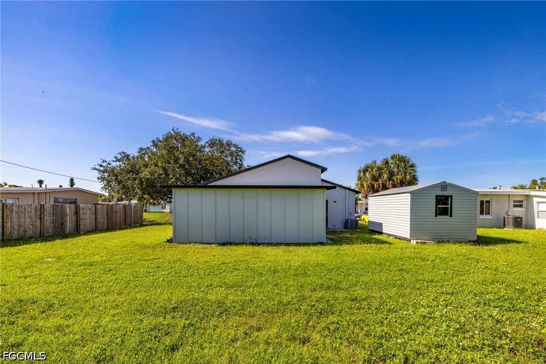 3 Bed SingleFamilyResidence for Sale in Port Charlotte, photo 23