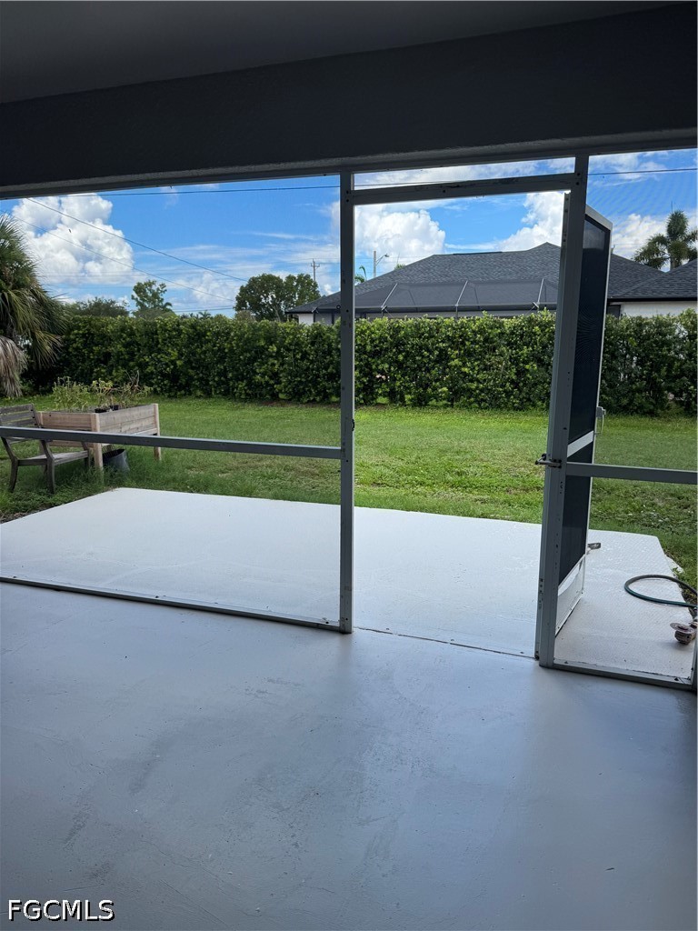 3 Bed SingleFamilyResidence for Sale in Cape Coral, photo 23
