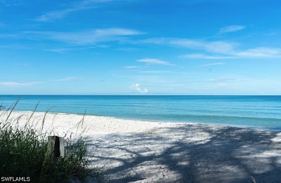 2 Bed Condominium for Sale in Blue Heron, photo 23