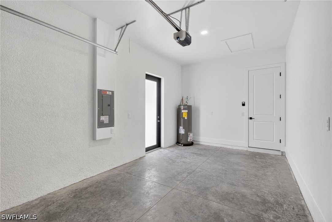 3 Bed SingleFamilyResidence for Sale in Lehigh Acres, photo 23