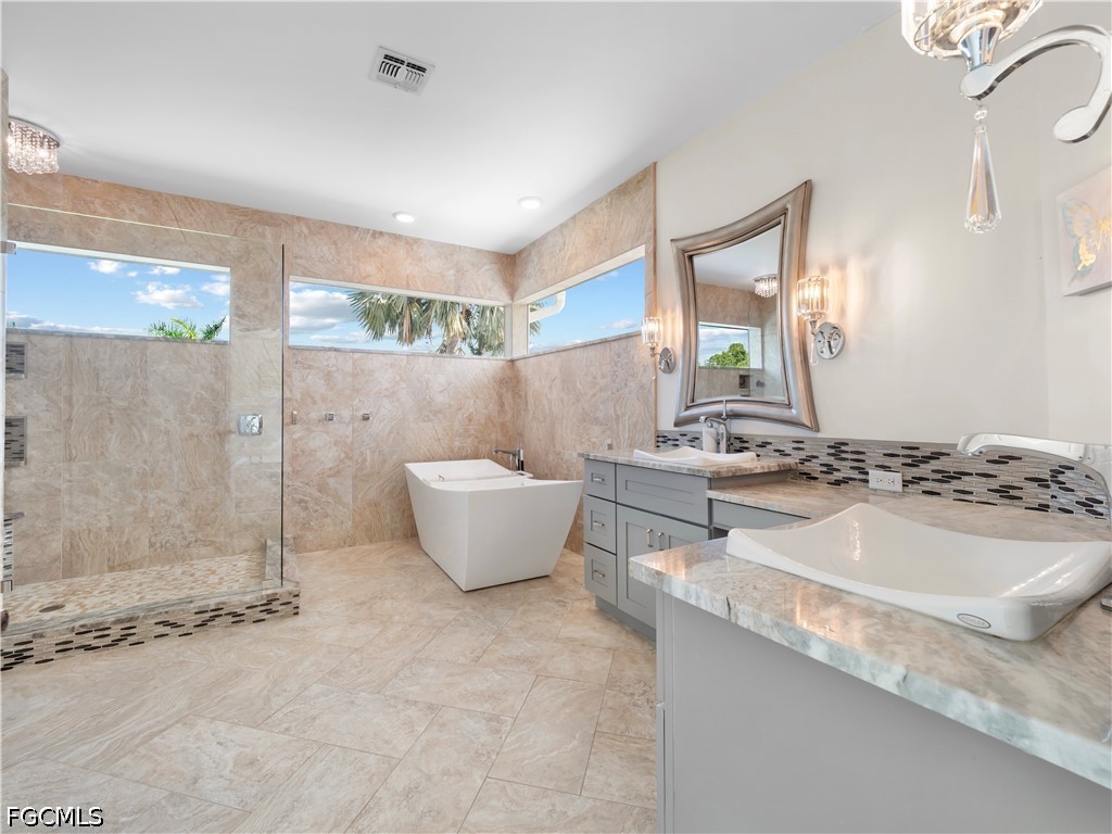3 Bed Pool Home for Sale in Natoma Park, photo 23