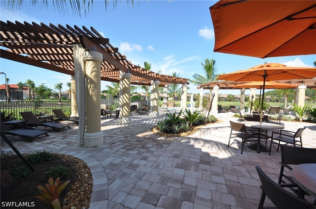 2 Bed Waterfront Home for Sale in Trevi, photo 23