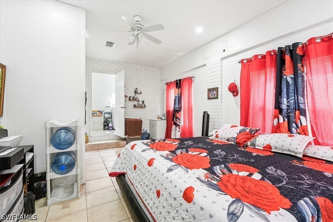 3 Bed SingleFamilyResidence for Sale in Naples, photo 23