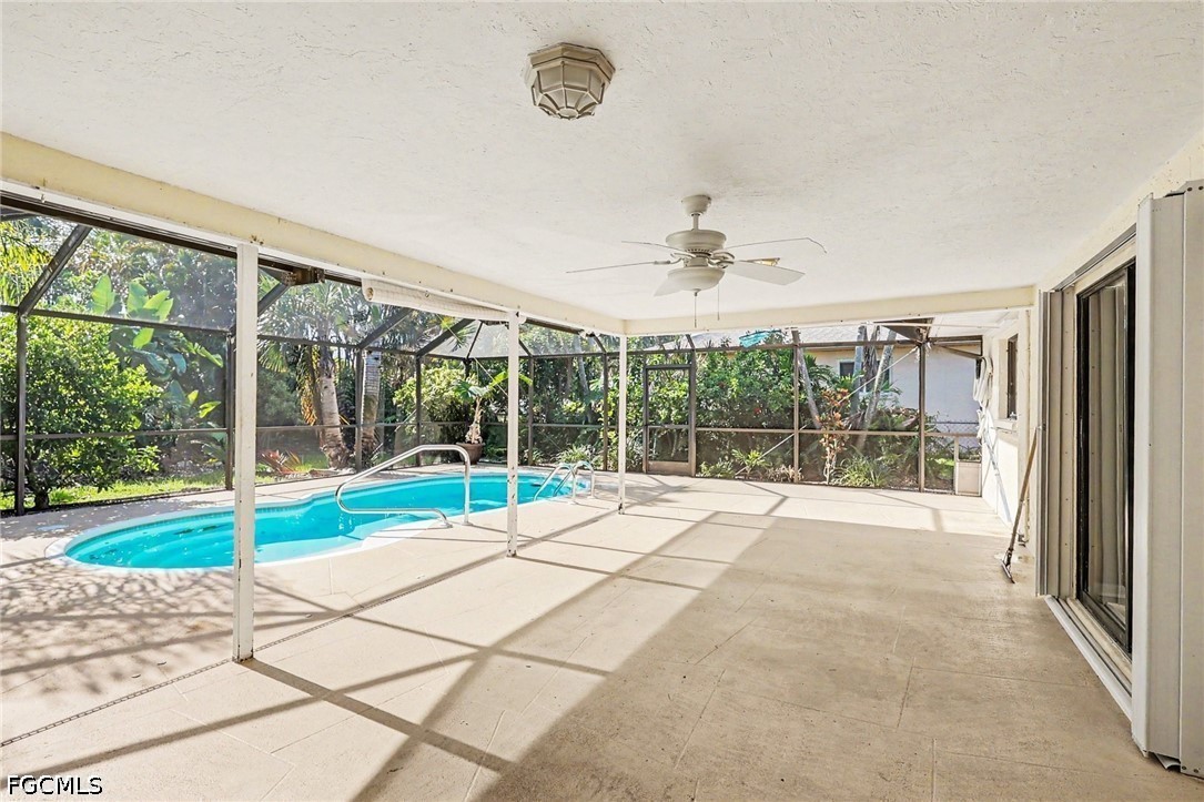 3 Bed Pool Home for Sale in Cape Coral, photo 23