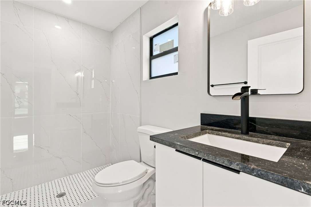 3 Bed Attached for Sale in Lehigh Acres, photo 23