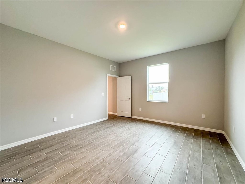 3 Bed SingleFamilyResidence for Sale in Cape Coral, photo 23