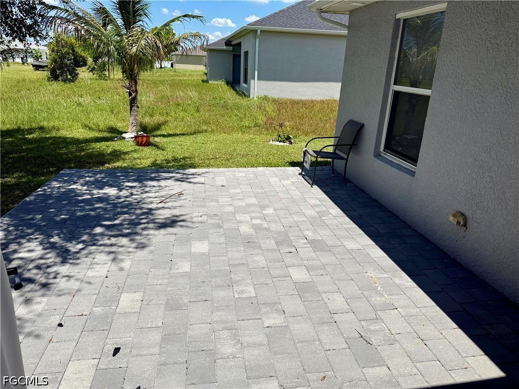3 Bed SingleFamilyResidence for Sale in Cape Coral, photo 23