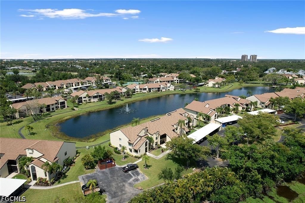 2 Bed Waterfront Home for Sale in Fort Myers, photo 23