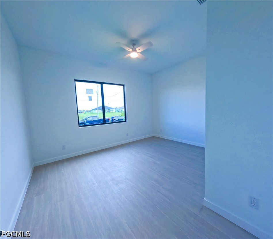 4 Bed SingleFamilyResidence for Sale in Cape Coral, photo 23