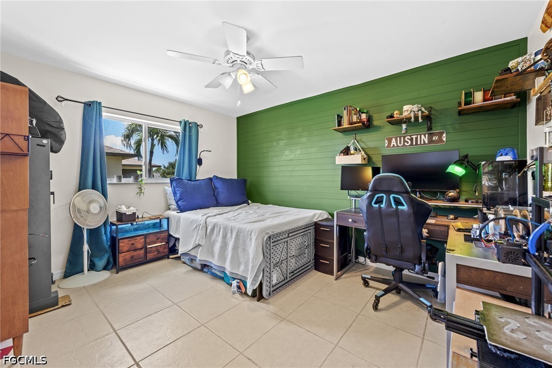 3 Bed SingleFamilyResidence for Sale in Cape Coral, photo 23