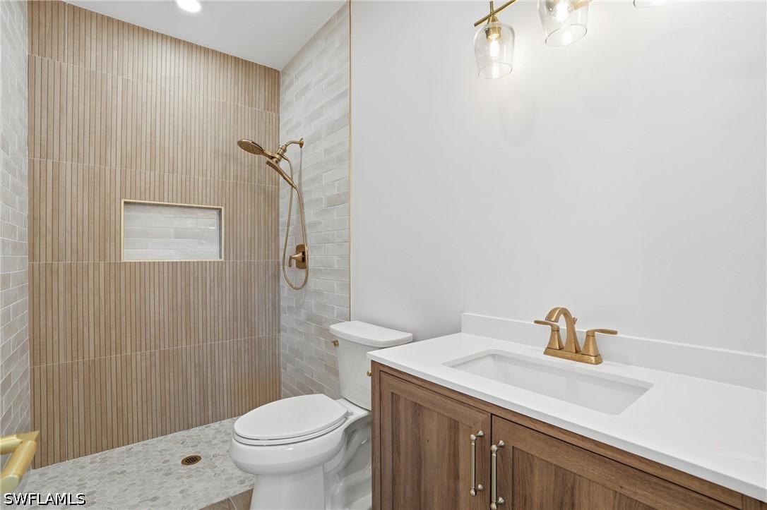 3 Bed Waterfront Home for Sale in Laguna Shores, photo 23