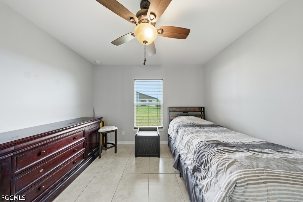3 Bed SingleFamilyResidence for Sale in Cape Coral, photo 23