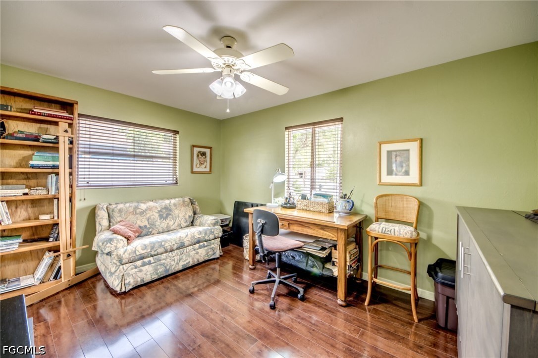 3 Bed Pool Home for Sale in Cape Coral, photo 23