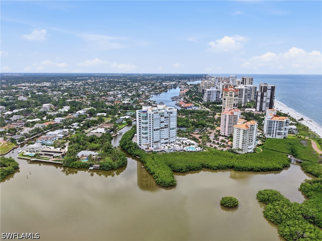 3 Bed Waterfront Home for Sale in Naples, photo 23