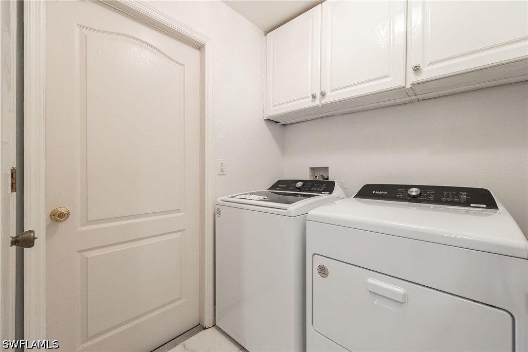 3 Bed SingleFamilyResidence for Sale in Mirror Lakes, photo 23