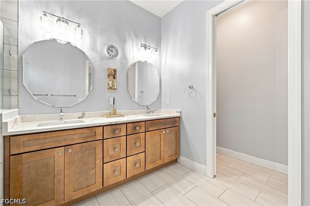 3 Bed Pool Home for Sale in Somerset, photo 23
