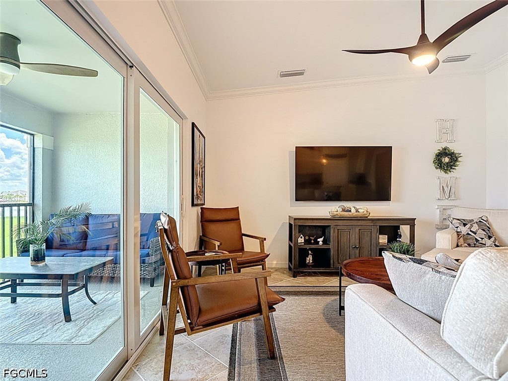 2 Bed Condominium for Sale in Babcock National, photo 23