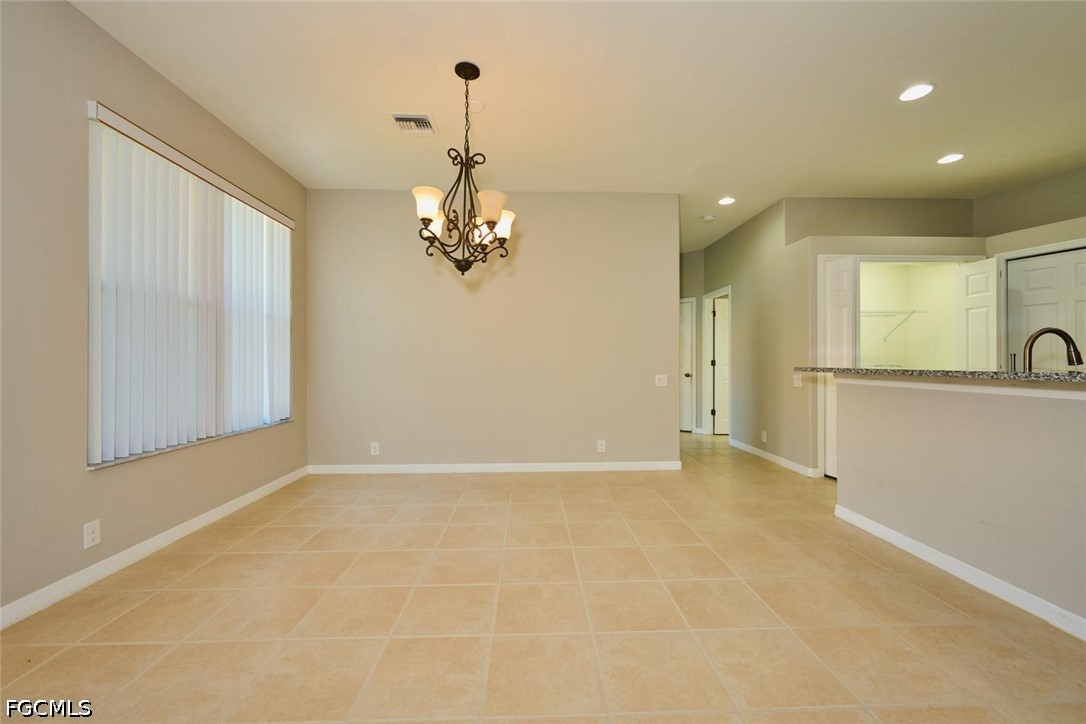 2 Bed Waterfront Home for Sale in Fort Myers, photo 23