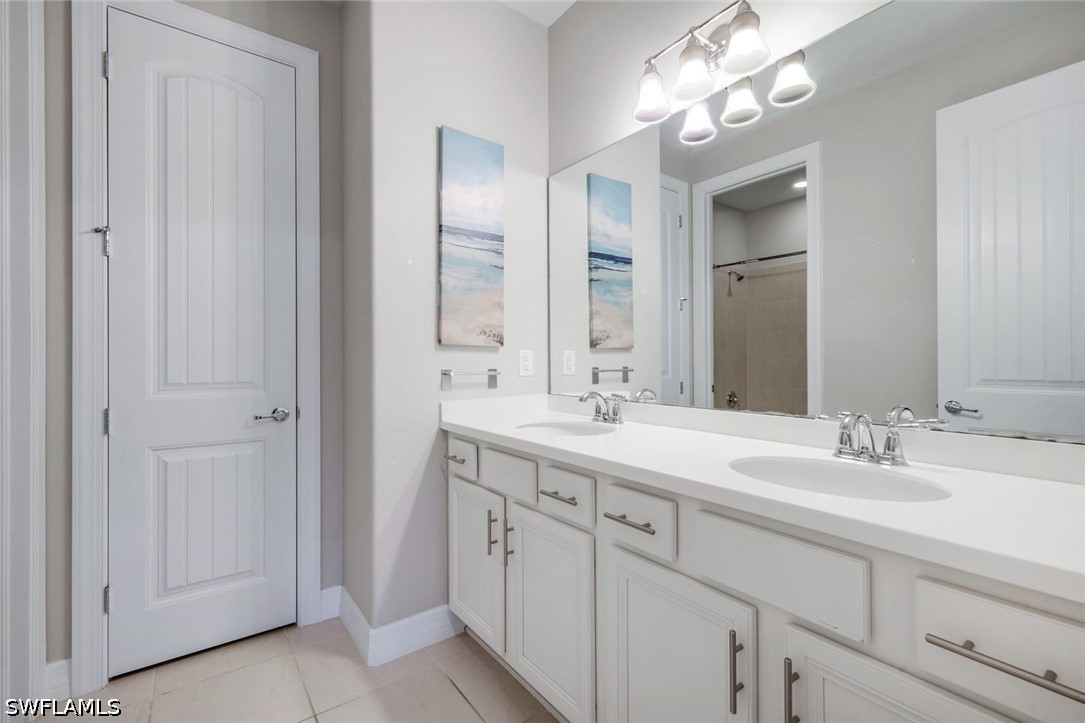 5 Bed Pool Home for Sale in Avery Square, photo 23