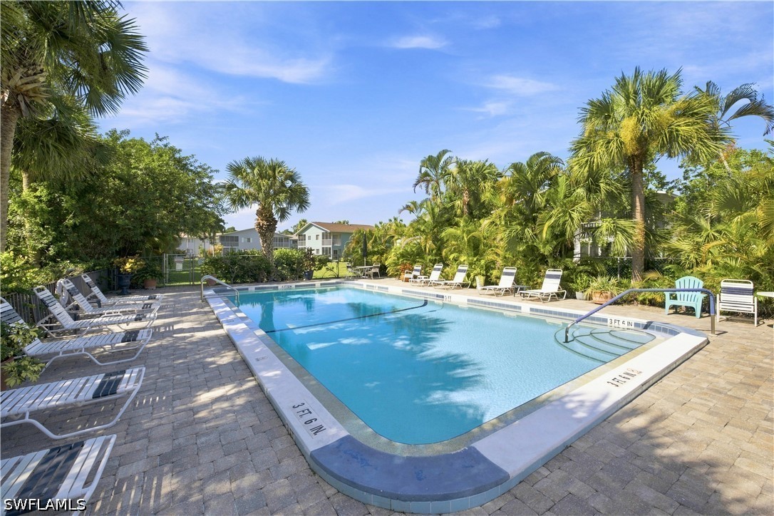 2 Bed Condominium for Sale in Fort Myers, photo 23