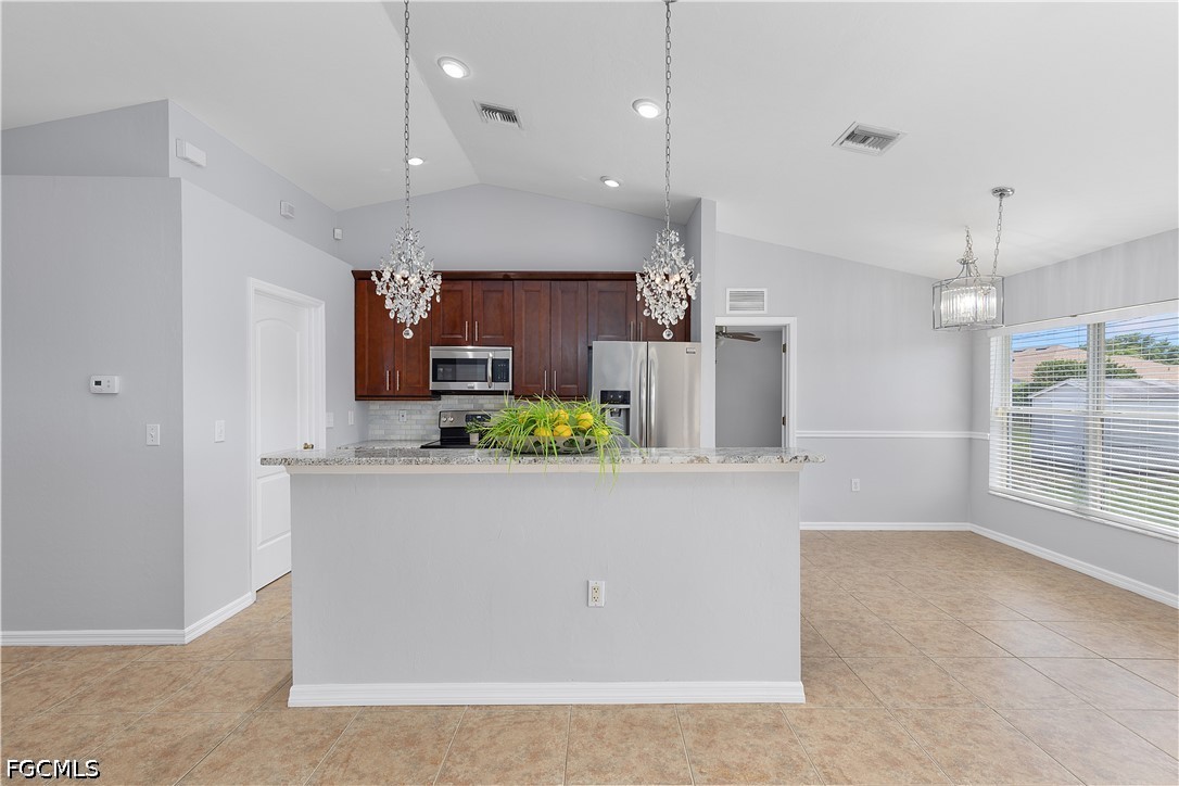 3 Bed SingleFamilyResidence for Sale in Lehigh Acres, photo 23